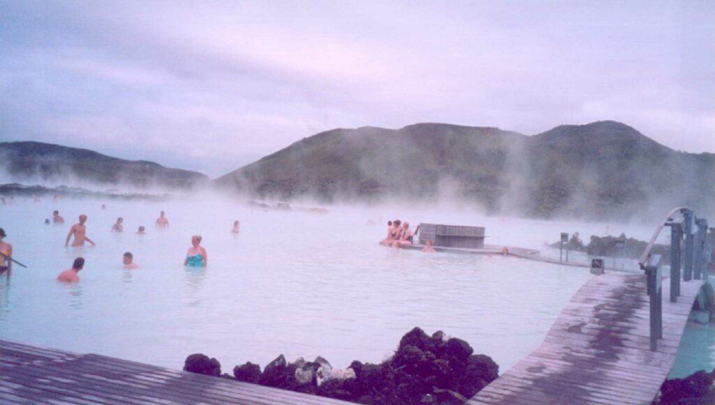 Iceland-Reykjavik-Blue-Lagoon-hot-water-spring-bathers-bathing-wooden-walkways-platforms-4-BG