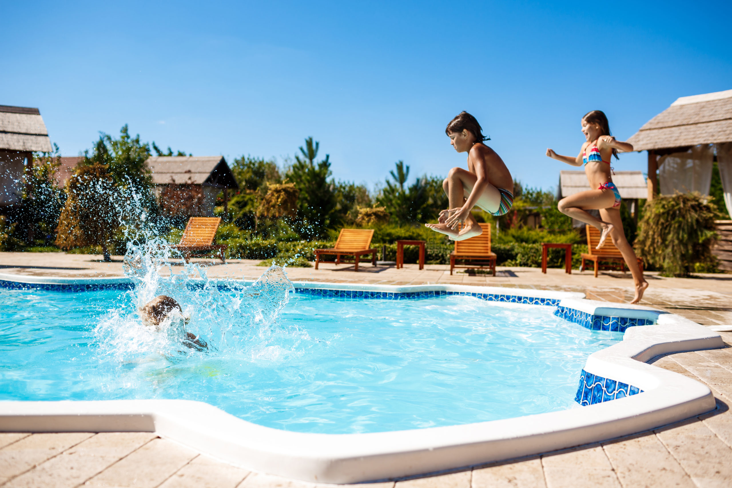 Reindesa_puesta_a_punto_piscina
