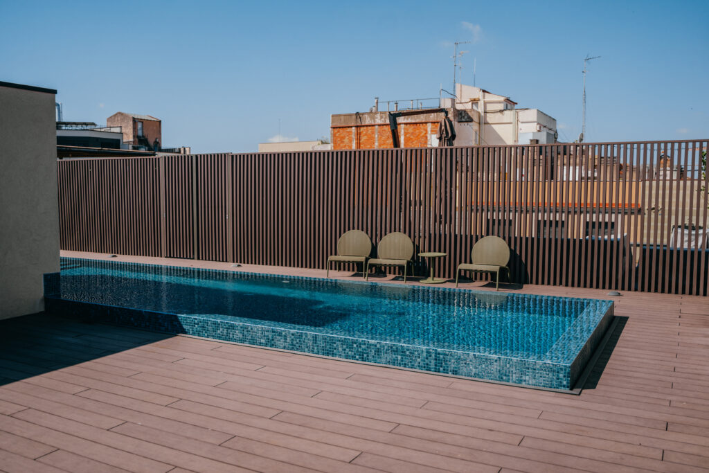 OBRA DE PISCINA COMUNITARIA DE BARCELONA